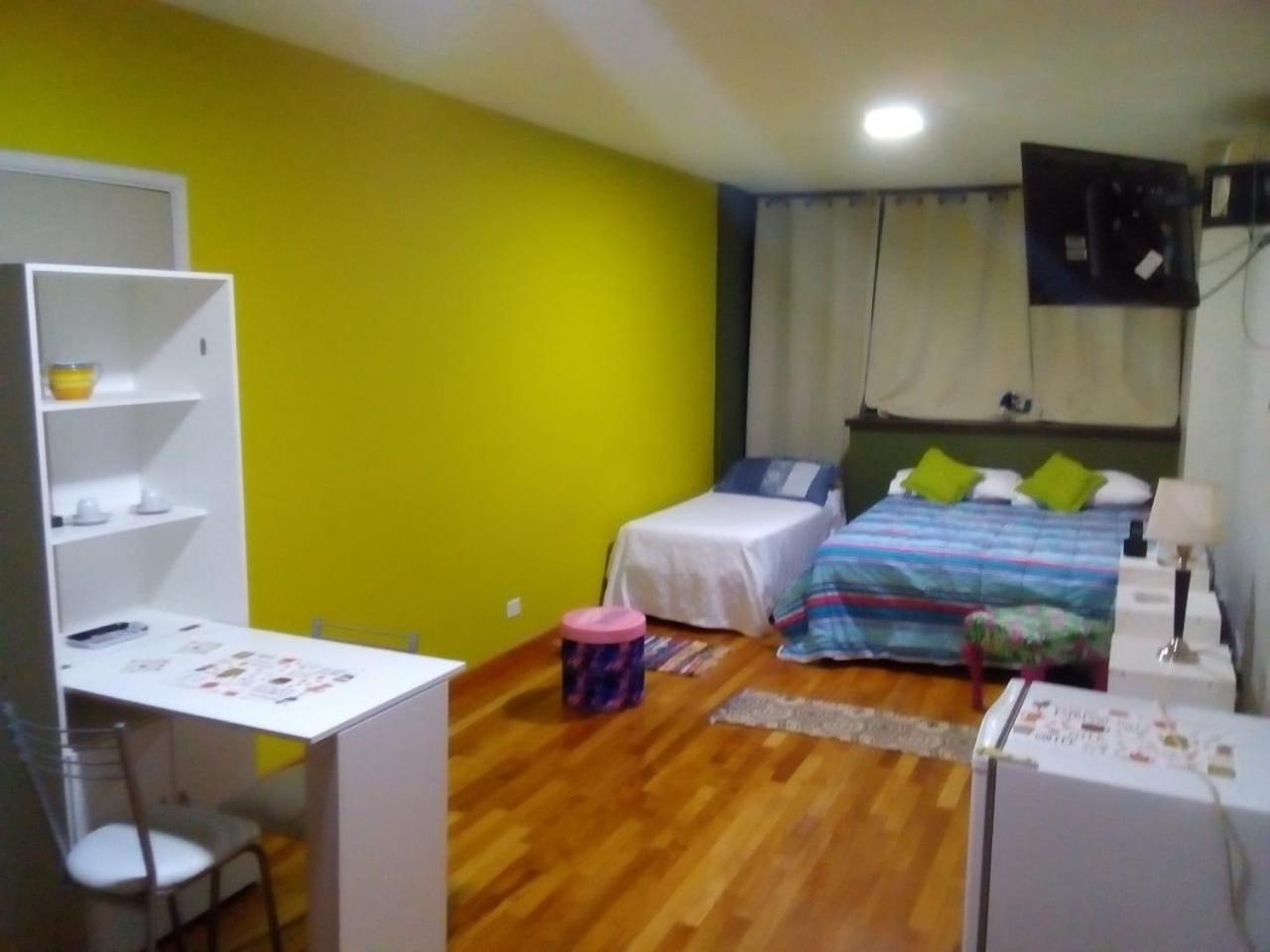 Uruguay 820 Apartamento